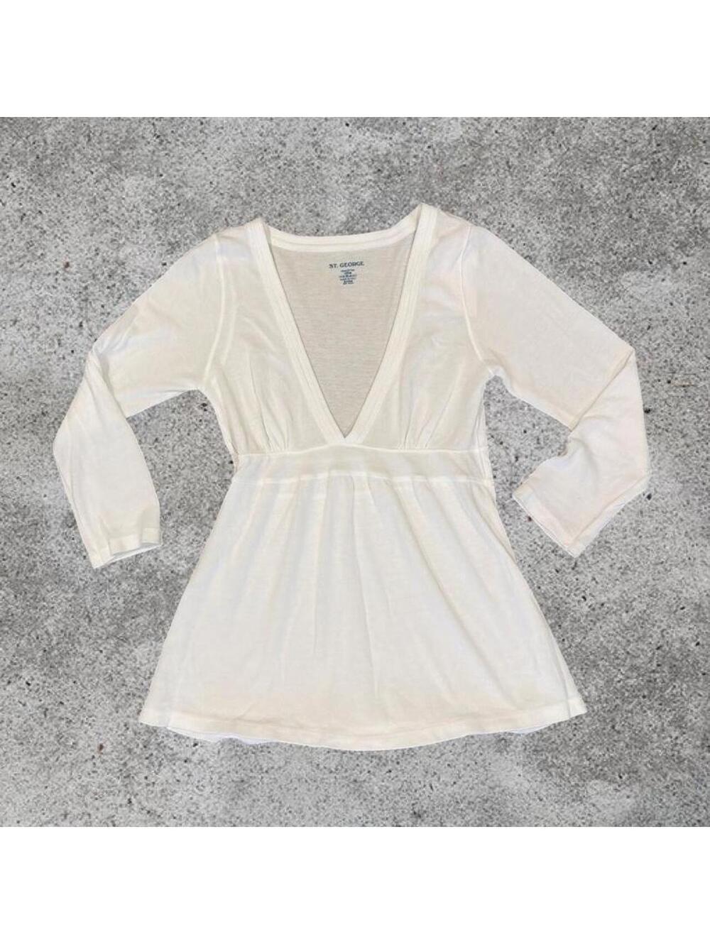 Brandy Melville white 3/4 sleeves naia top